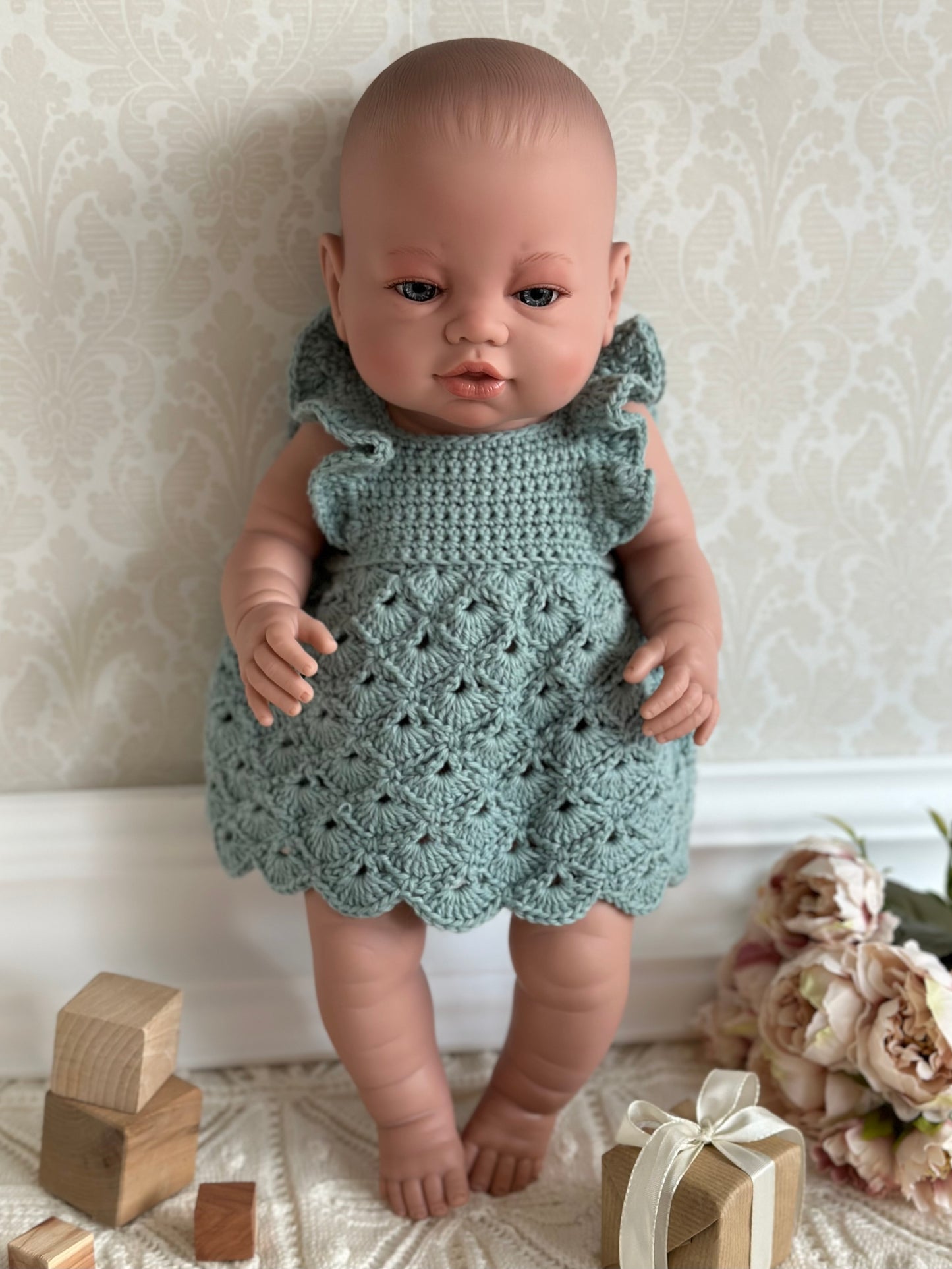 Doll dress