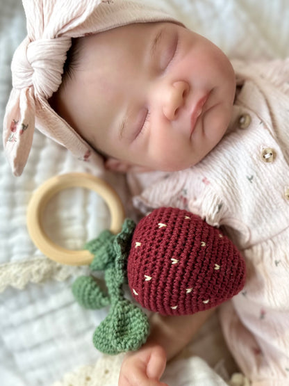 Strawberry rattle