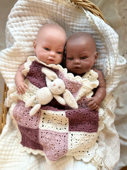 Doll blanket