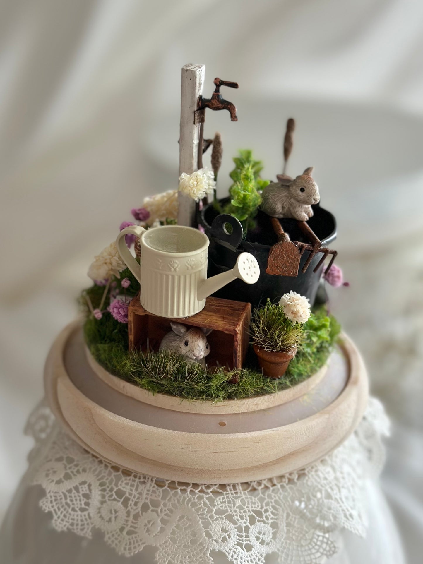 Miniature scenery - among the flowers
