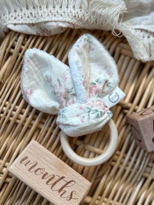 Bunny teether