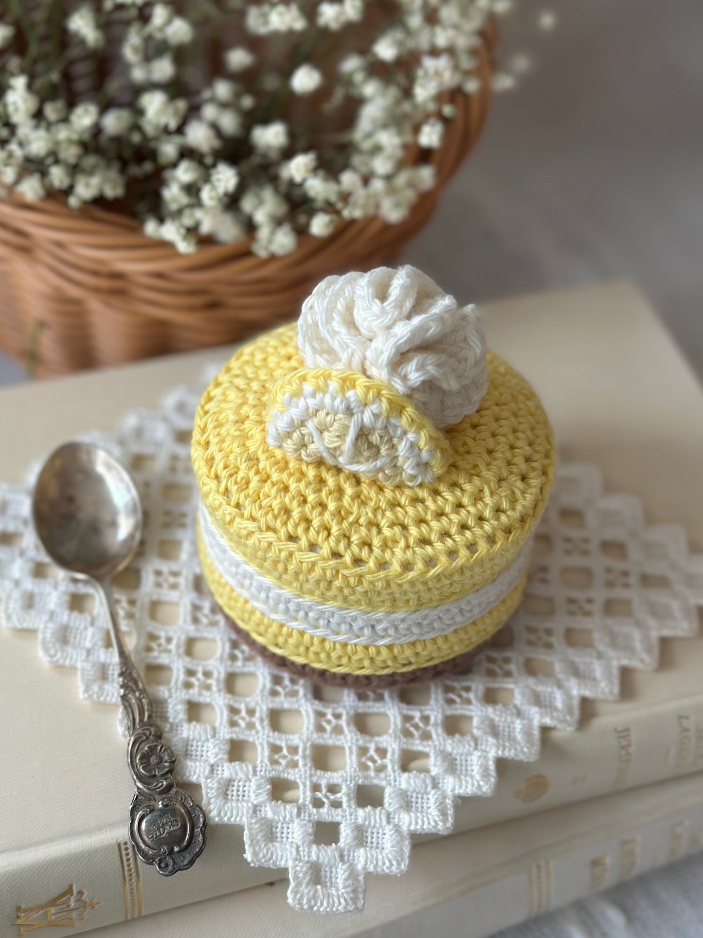 Lemon cake