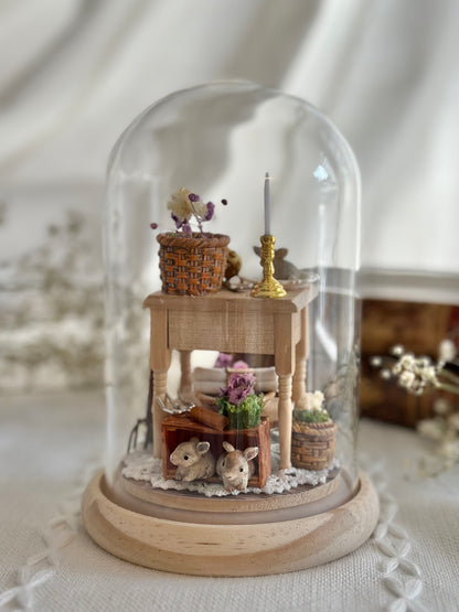 Miniature scenery - among the flowers