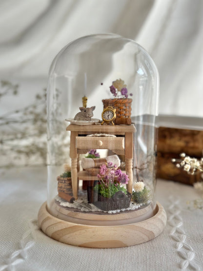 Miniature scenery - among the flowers
