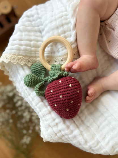 Strawberry rattle