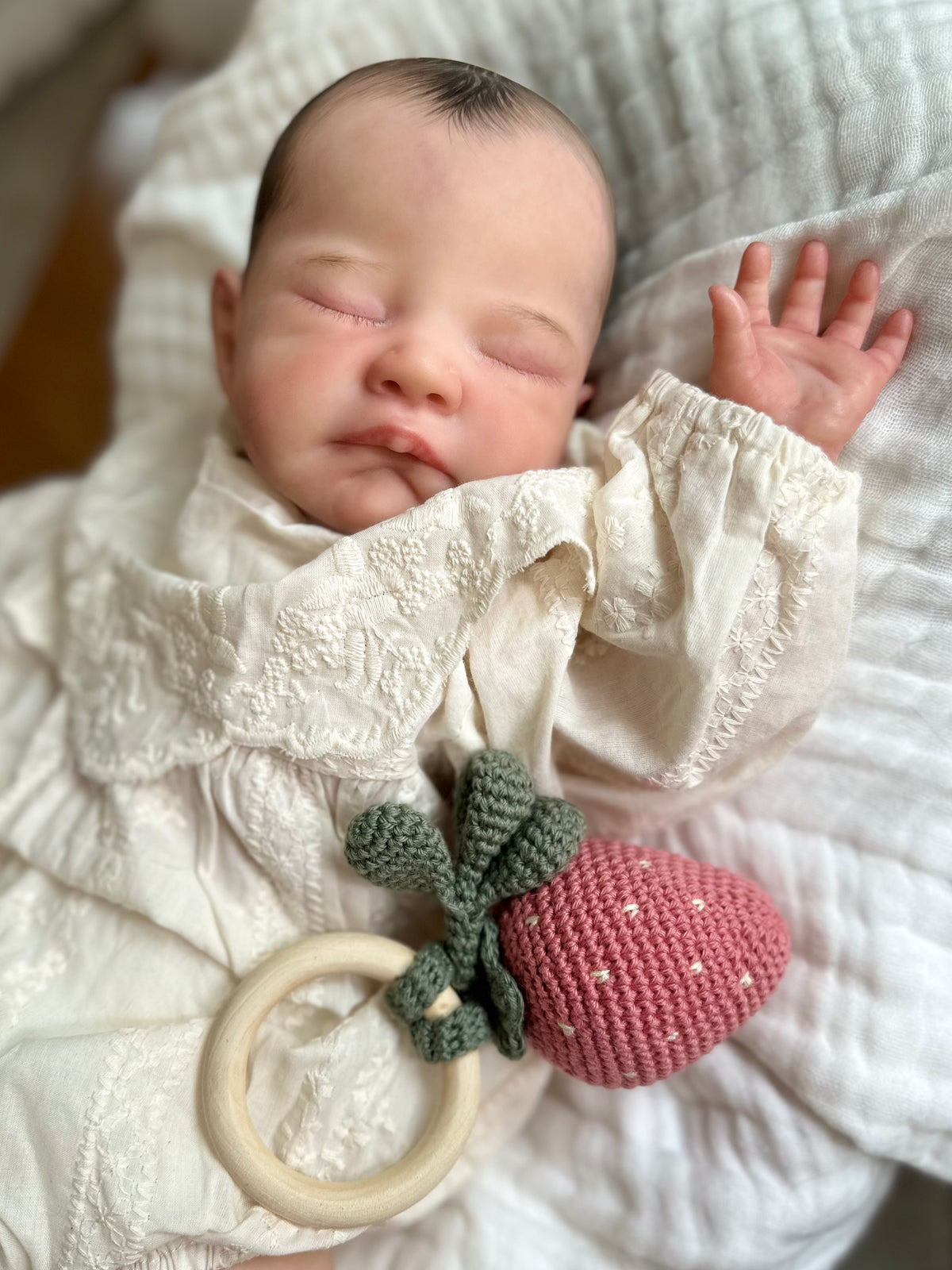 Strawberry rattle