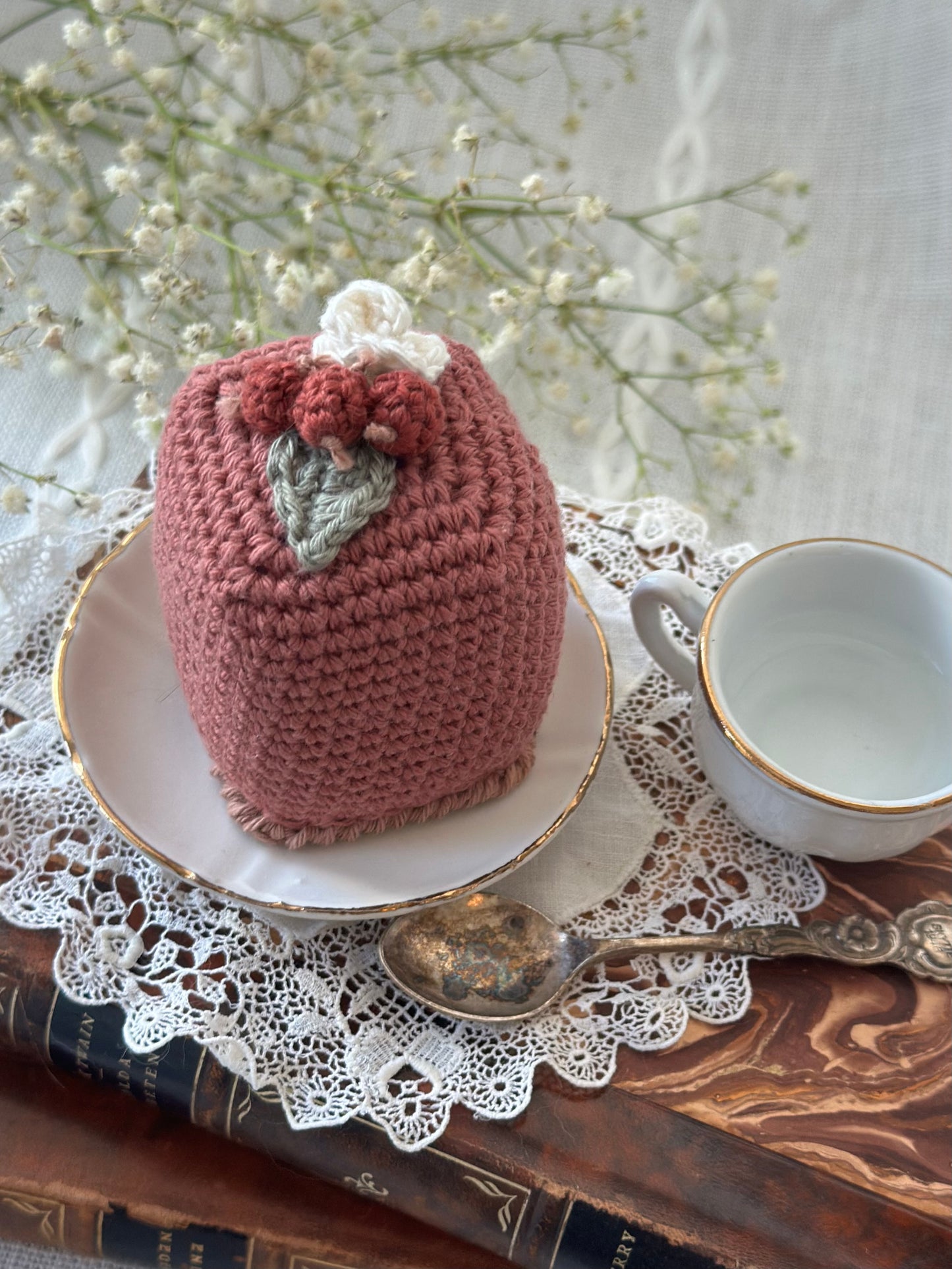 Red Currant cake