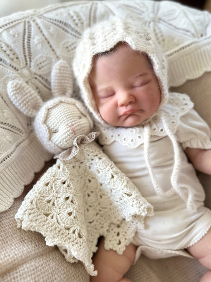 "Alva" Bunny Comforter