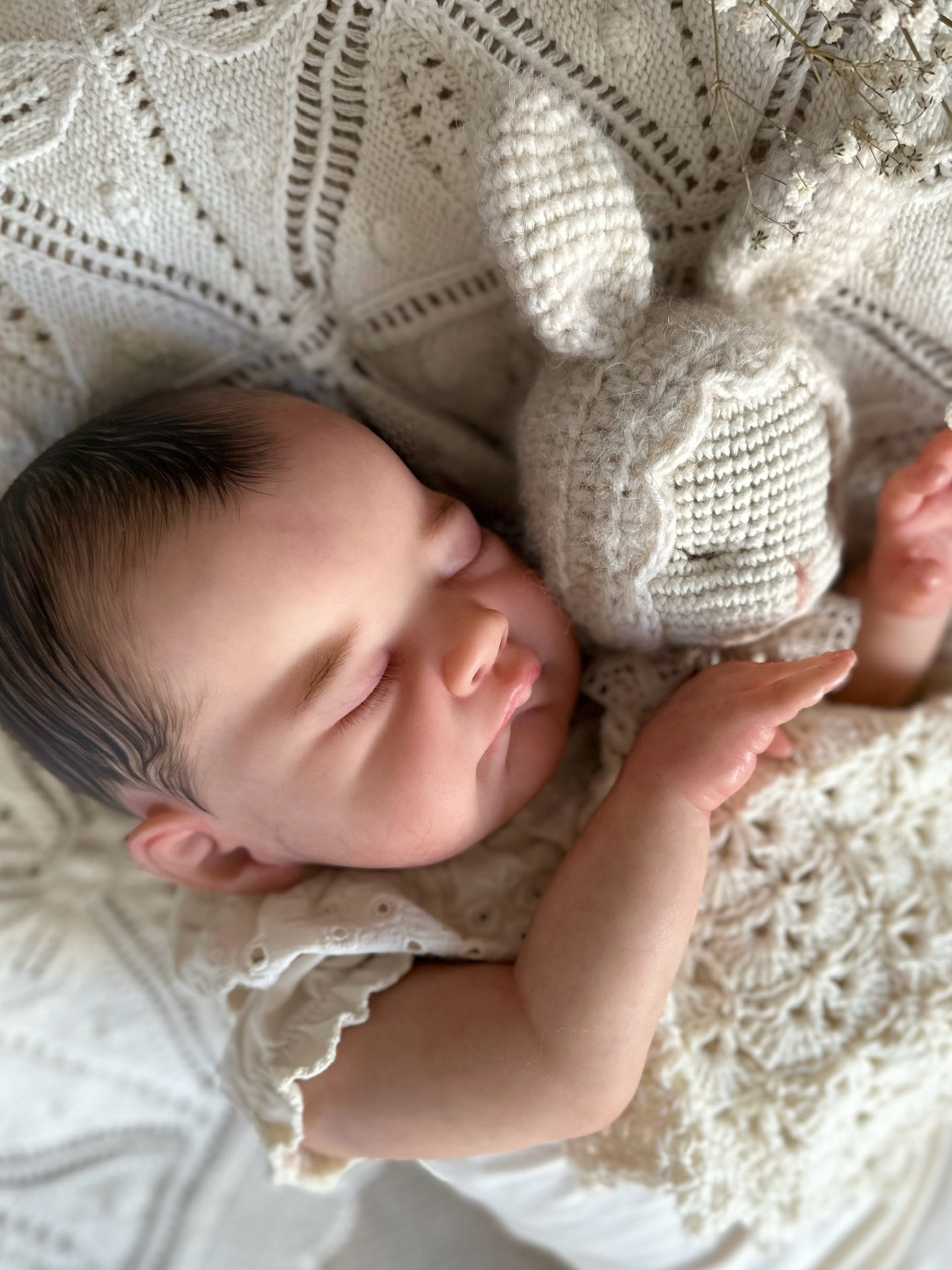 "Alva" Bunny Comforter