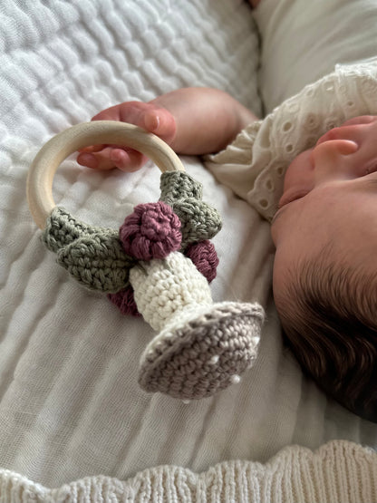 Mushroom rattle