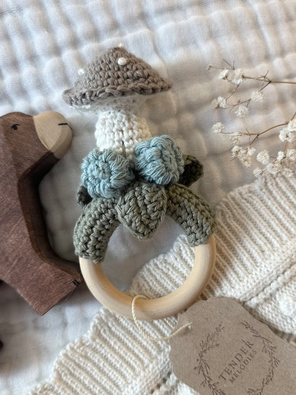 Mushroom rattle
